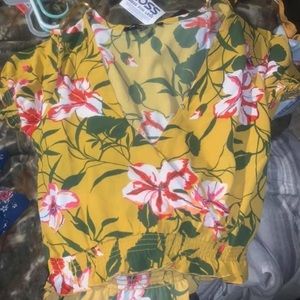 Super cute flowered shirt